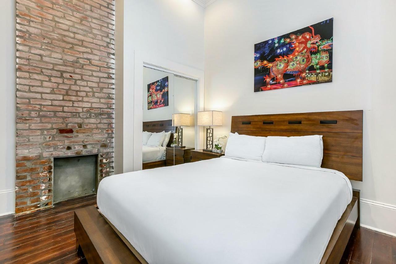 Modern 2Br On Carondelet By Hosteeva Apartment Ню Орлиънс Екстериор снимка