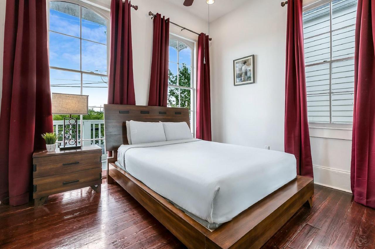 Modern 2Br On Carondelet By Hosteeva Apartment Ню Орлиънс Екстериор снимка